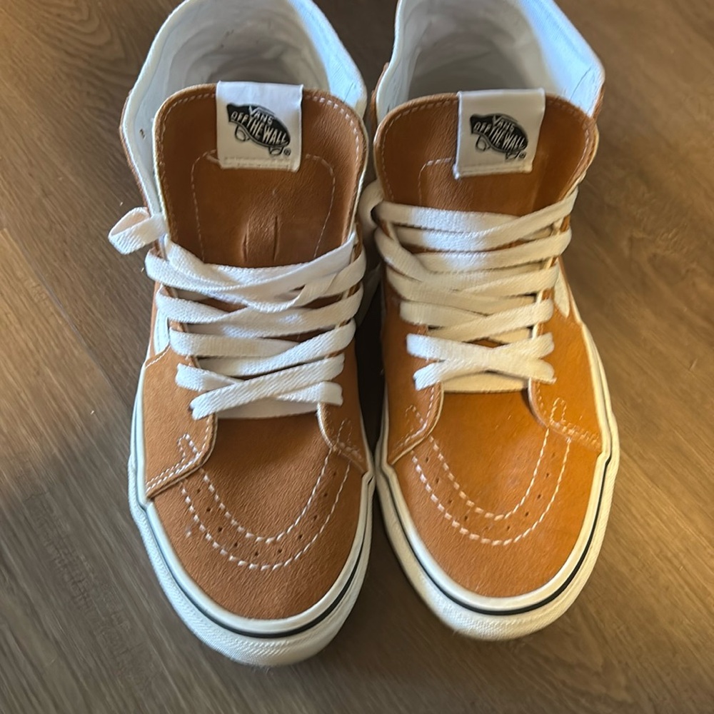 Vans Orange White Athletic Shoes Low-Top Comfort